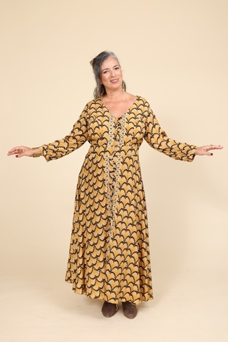 שמלת יסמין plus size