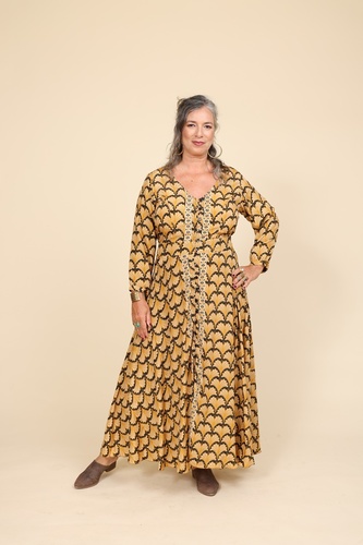 שמלת יסמין plus size