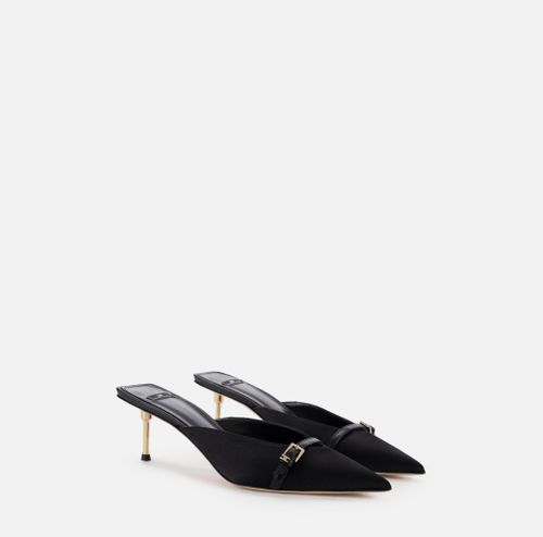 Mules with sculpture heel