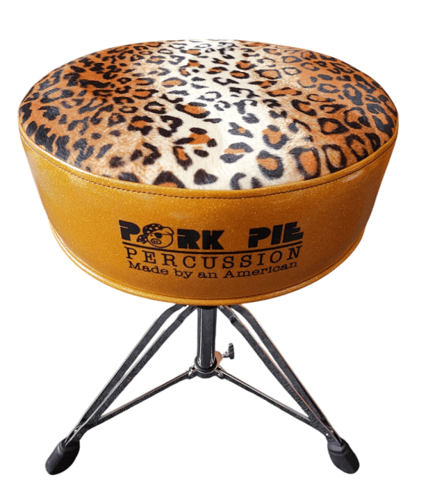 כסא תופים בעבודת יד דגם נמר עם ריפוד קטיפה מבית PORK PIE PERCUSSION