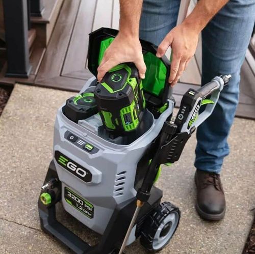 מכונת שטיפה בלחץ נטענת Brushless 56V + שתי סוללות 7.5Ah + מטען מהיר מאוד EGO
