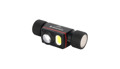 פנס ראש נטען SWISS TECH דגם ST032016 עם עוצמת תאורה 1700 לומנס, מערכת תאורה כפולה וטווח הארה של 170 מטר. כולל מגנט אחורי, יחידת תאורה נשלפת, רצועה מונעת החלקה והתקן לקסדה. בעל עמידות גבוהה למים בתקן IPX7.