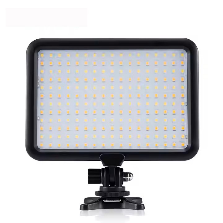 פנס לד לצילום TRIOPO TTV-204