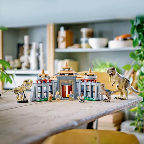 לגו מרכז המבקרים: מתקפת טי רקס וראפטור (76961) LEGO