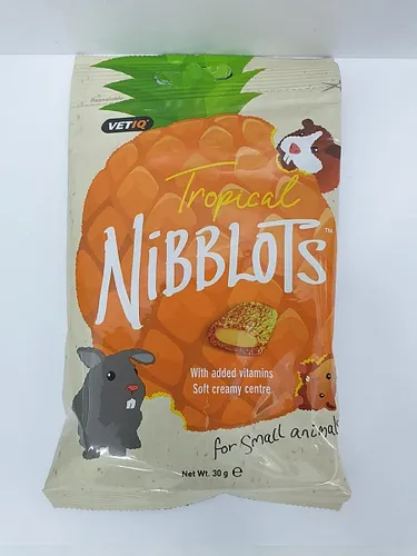 חטיף בטעם טרופי למכרסמים ניבלוטס Berries Nibblots.