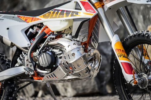 מגן גחון משולב DOWATEK לאופנועים מדגם : KTM /HUSQVARNA 250/300 07-19 