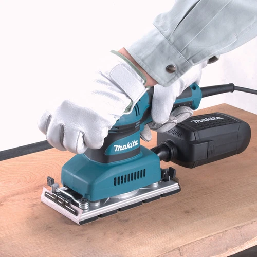 מלטשת רוטטת חשמלית  MAKITA BO3710 