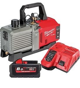 משאבת וואקום נטענת M18 FVP5 (EE) כולל סוללה 8AH מבית Milwaukee 