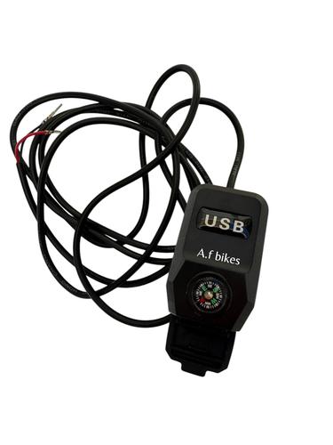 מטען USB לאופניים וקורקינט חשמלי