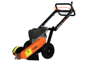 מכרסמת גדמים SGXTR בנזין 270 סמ"ק – פתרון מקצועי להסרת גזעים ושורשים יצרן Bear Cat