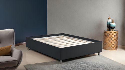בסיס מיטה ברוחב וחצי מרופד עם ארגז מצעים