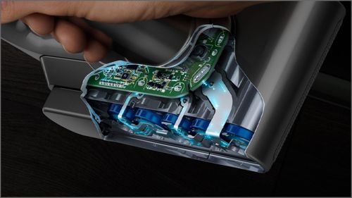 Dyson V15 Detect Fluffy SV47 שואב אבק אלחוטי