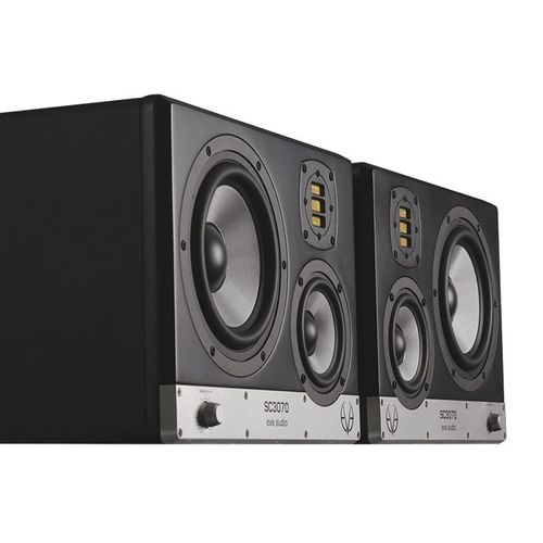 זוית נוספת EVE Audio SC3070