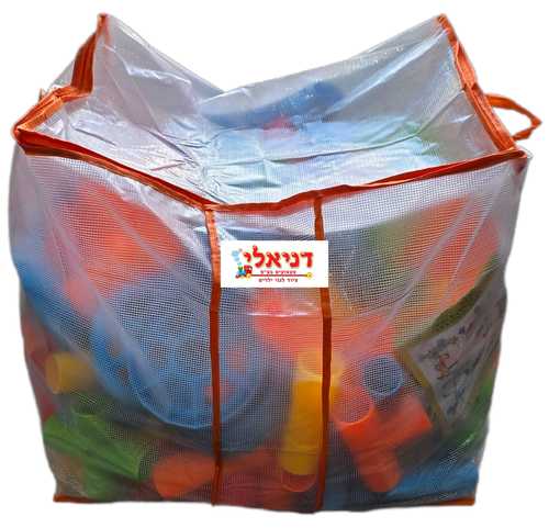 הרכבת צינורות ענק עם גלגלים