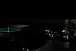 סקירה DS AUDIO E3 באתר HIFI NEWS  