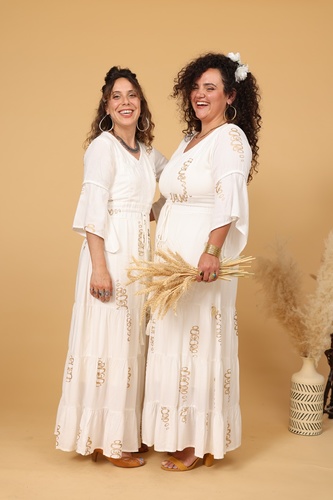 שמלה מוזהבת חגיגית Plus size