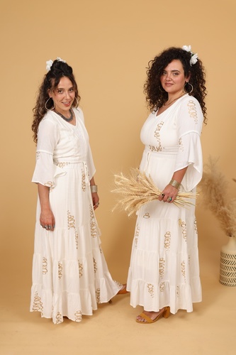שמלה מוזהבת חגיגית Plus size