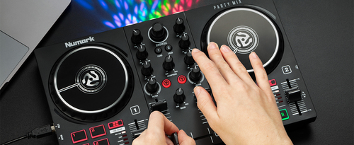 קונטרולר Party Mix II מבית Numark