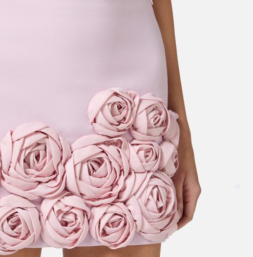 Skirt in crêpe fabric with embroidered roses