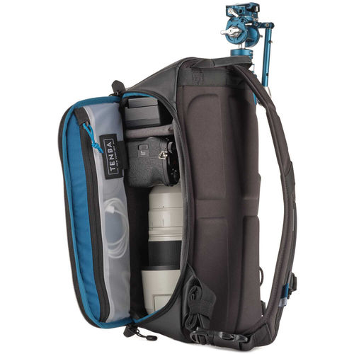 תיק Tenba 636-430 Solstice V2 Sling Bag (Black, 12L)