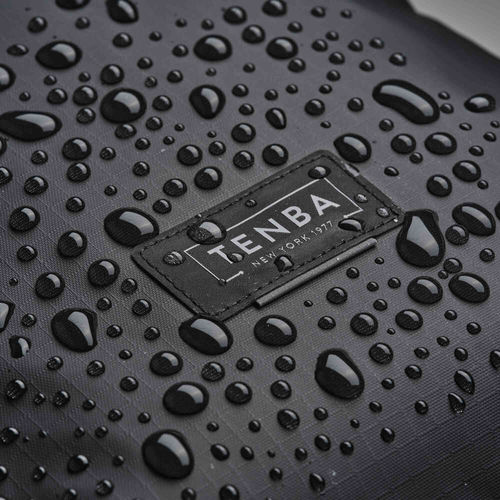 תיק Tenba 636-432 Solstice V2 Sling Bag (Black, 16L)