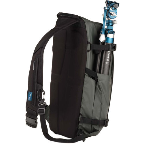 תיק Tenba 636-433 Solstice V2 Sling Bag (Gray, 16L)