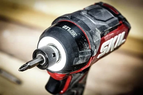 גוף מברגת אימפקט 20V Brushless קומפקטית 250Nm + מתנה סוללה 2.0Ah + מטען - סקיל SKIL