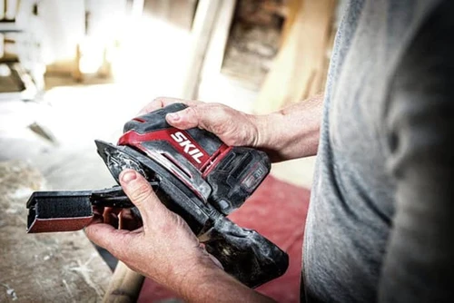 גוף מלטשת מולטי יד אחת 20V Brushless + שק איסוף + מתנה סוללה 2.0Ah + מטען - סקיל SKIL