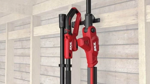 גוף מגזמת גובה 20V חשמלית נטענת טלסקופית עד 3 מטר + מתנה סוללה 2.0Ah + מטען - סקיל SKIL