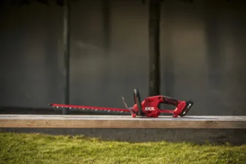גוף גוזם גדר חיה חשמלי נטען 20V Brushless אורך להבים 45 ס