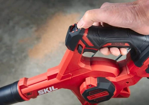 גוף מפוח רב תכליתי נטען 20V Brushless אלקטרוני + פיות שונות + מתנה סוללה 2.0Ah + מטען - סקיל SKIL
