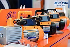 משאבת וואקום 12CFM דו 15מיק 5L\S צג ואקום חכם+ברז חשמלי APP