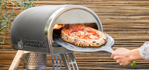 טאבון גז Gozney Roccbox שחור — טאבון נייד ומקצועי ל-450°C