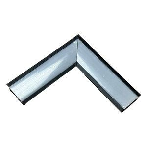 זווית לפרופיל שקוע (AP-30-23-10) שחור SIGMA
