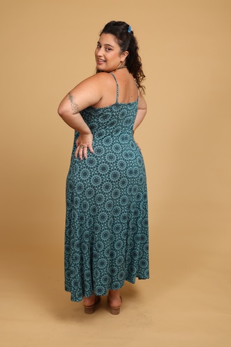 שמלת קיץ - כתפיות באורך 7/8 plus size