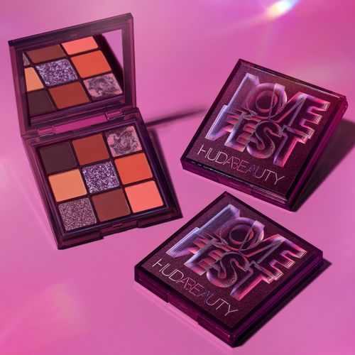 צללית עיניים - Eye shadow palette love fest