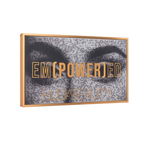 צללית עיניים - Eye shadow palette em powerd ed