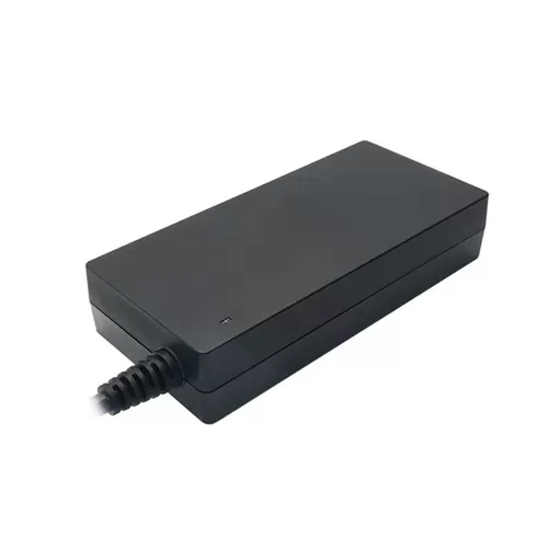 ספק כוח אוניברסלי למחשבים ניידים Huntkey 65W דגם Ultra Edition HKA06519034-BK