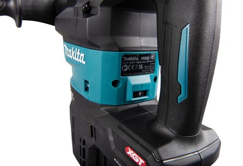 פטיש חציבה נטען MAKITA HM001GZ 40V | עוצמה ללא פשרות | הכל בו לתעשיה