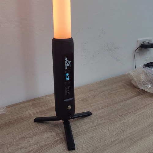 פנסי לד 144cm RGBWA UV Tube Set מבית APEXTONE