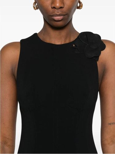 Lightweight crepe dress with floral detailing