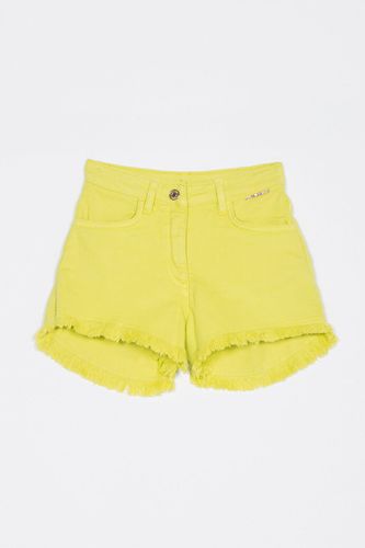 Frayed bull denim shorts
