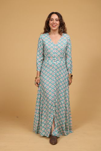 שמלת ויסקוזה כפתור plus size
