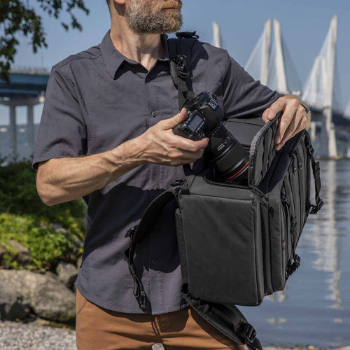 תיק גב Tenba 637-758 Axis V2 Backpack (Black, 32L)
