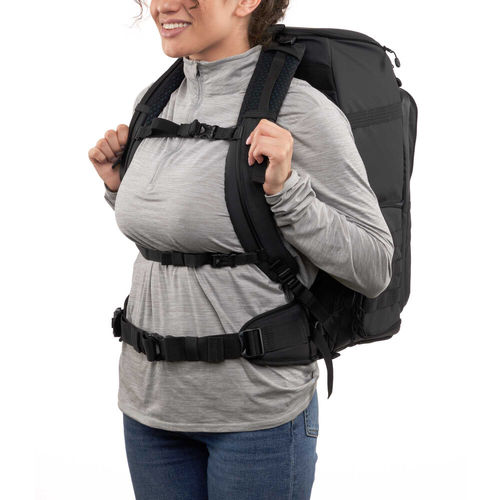 תיק גב Tenba 637-758 Axis V2 Backpack (Black, 32L)
