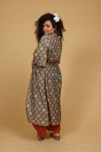עליונית קימונו יולי plus size
