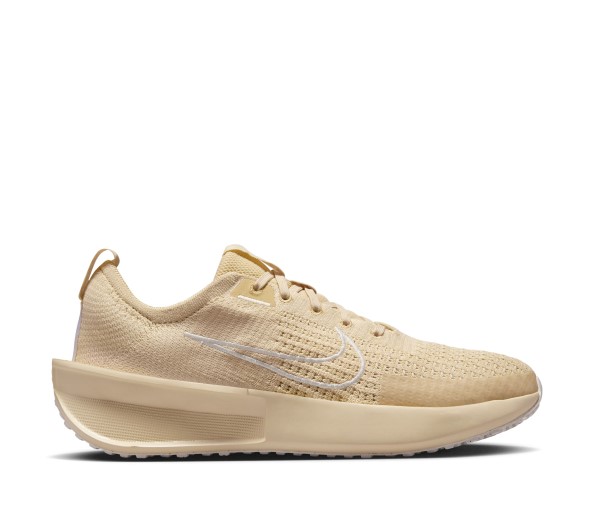 נעלי נייק Nike Interact Run | נשים