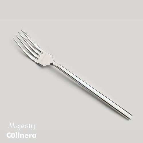 תריסר מזלג אוכל MAJESTY Y.C 032491