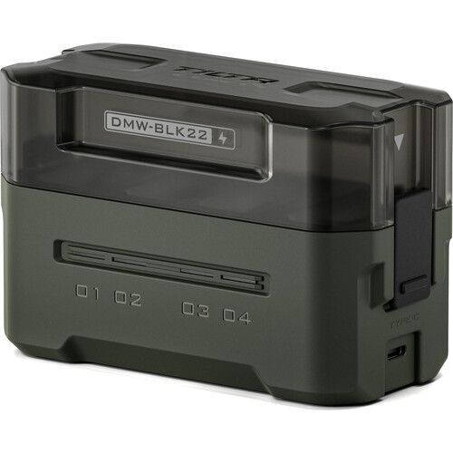 תחנת טעינה ל4 סוללות Tilta Portable Charging Station DMW-BLK22