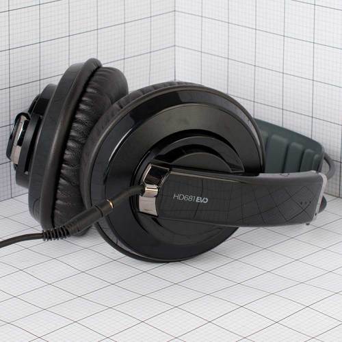 אוזניות Superlux HD681